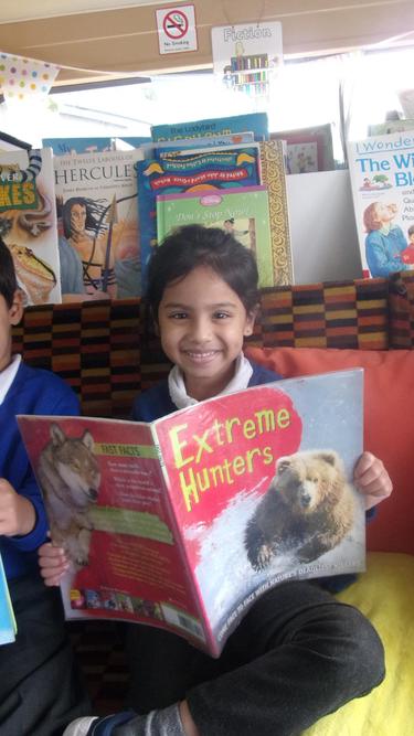 RD Our visit to the school library Bus 