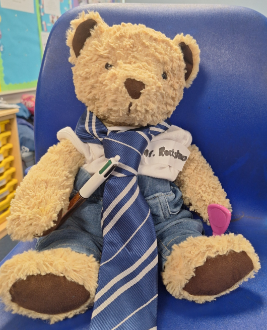 Even Rockstar dresses up.