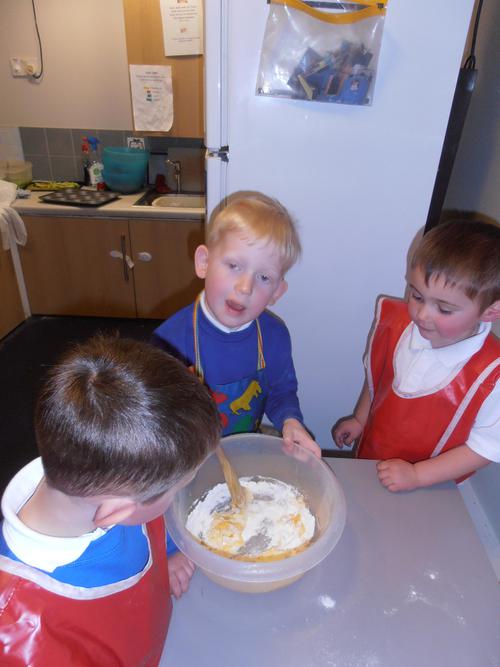 'I make cakes at home'