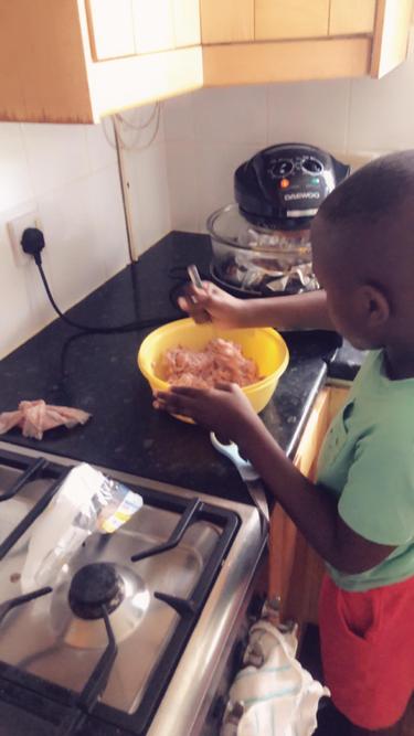 Elizabeth made sausages with her brother Nathan 4C