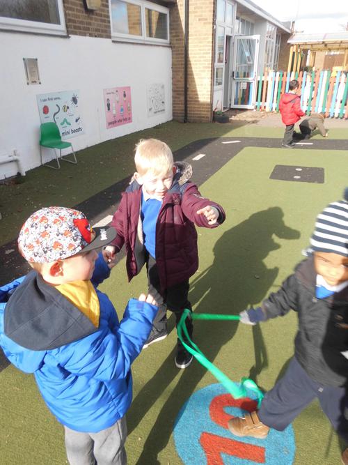 Evil pea up to his tricks,tangling up the children