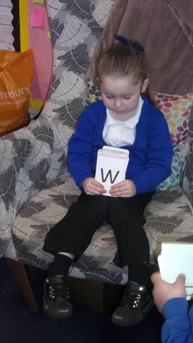 Layla will be teaching phonics today!