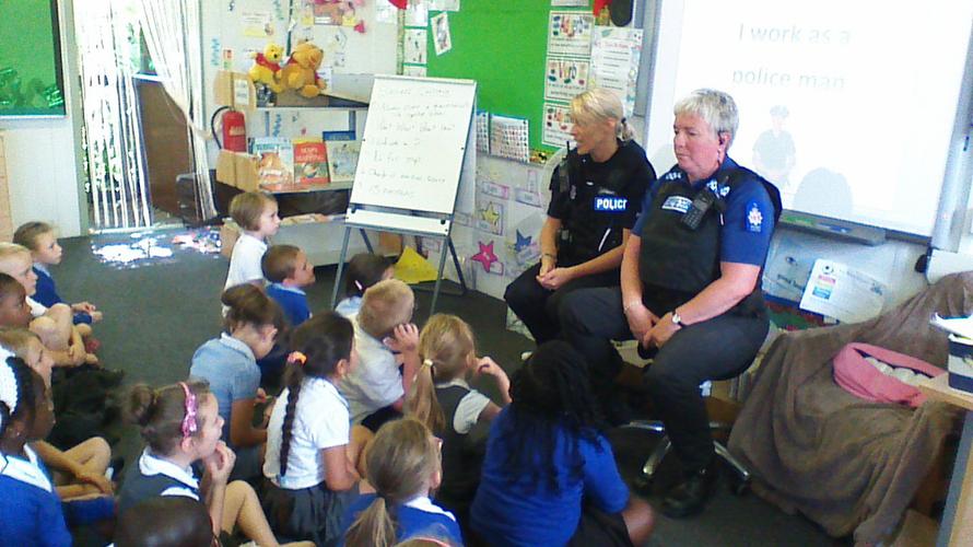 The police ladies came to tell us about their job.
